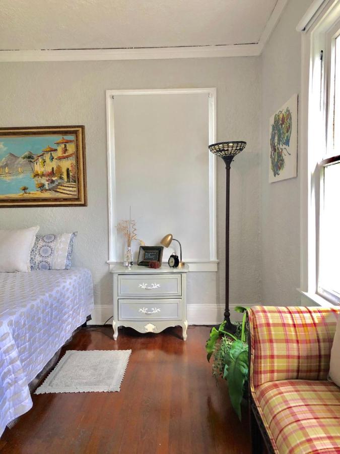 Comfy And Spacious Suite With Free Parking Μαϊάμι Εξωτερικό φωτογραφία